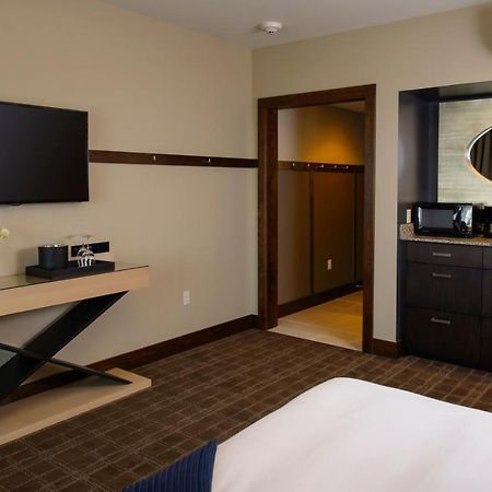 Tetherow Hotel Deschutes River Woods Екстериор снимка